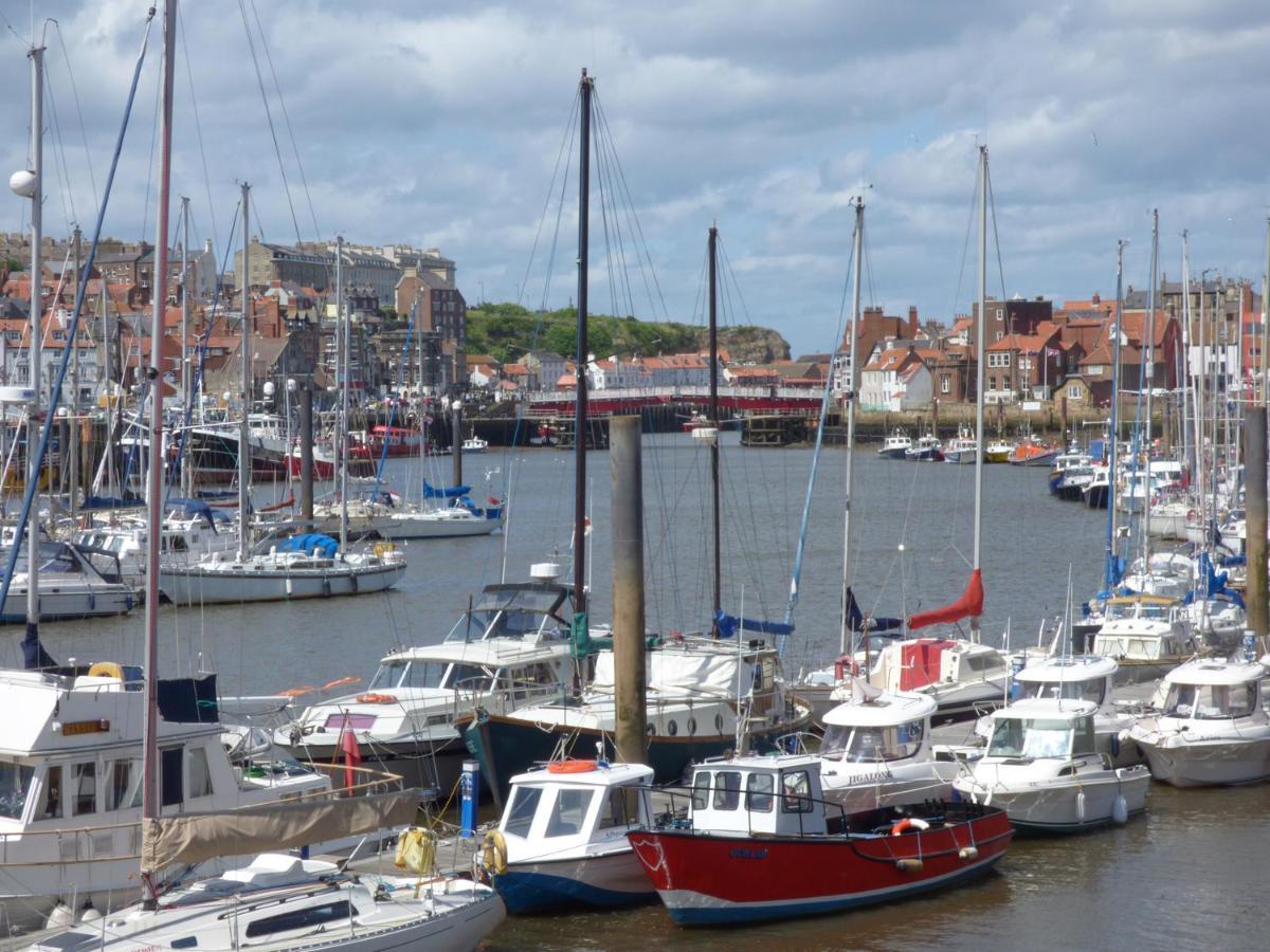 Sandsend View Apartment Whitby